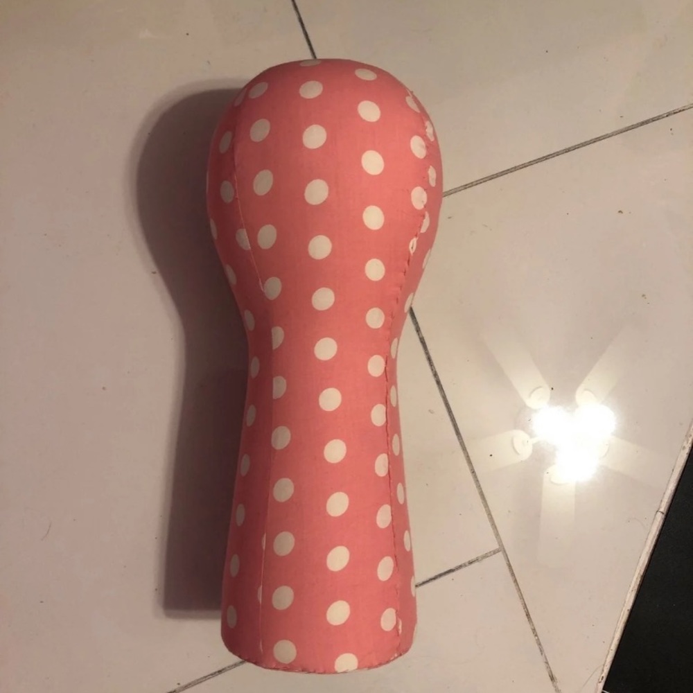 ISO Mannequin Head